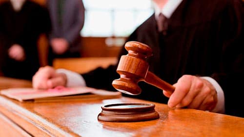 Оспаривание увольнения через суд